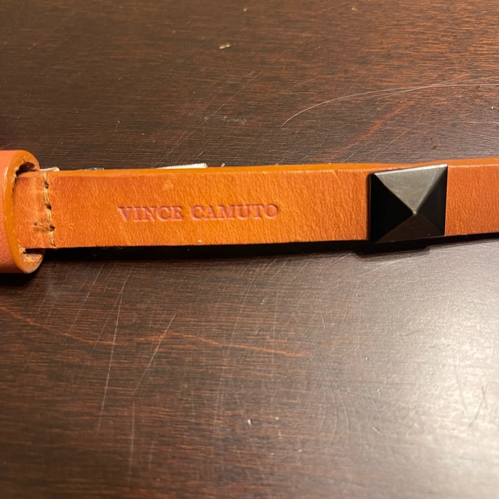 Vince Camuto  Belt